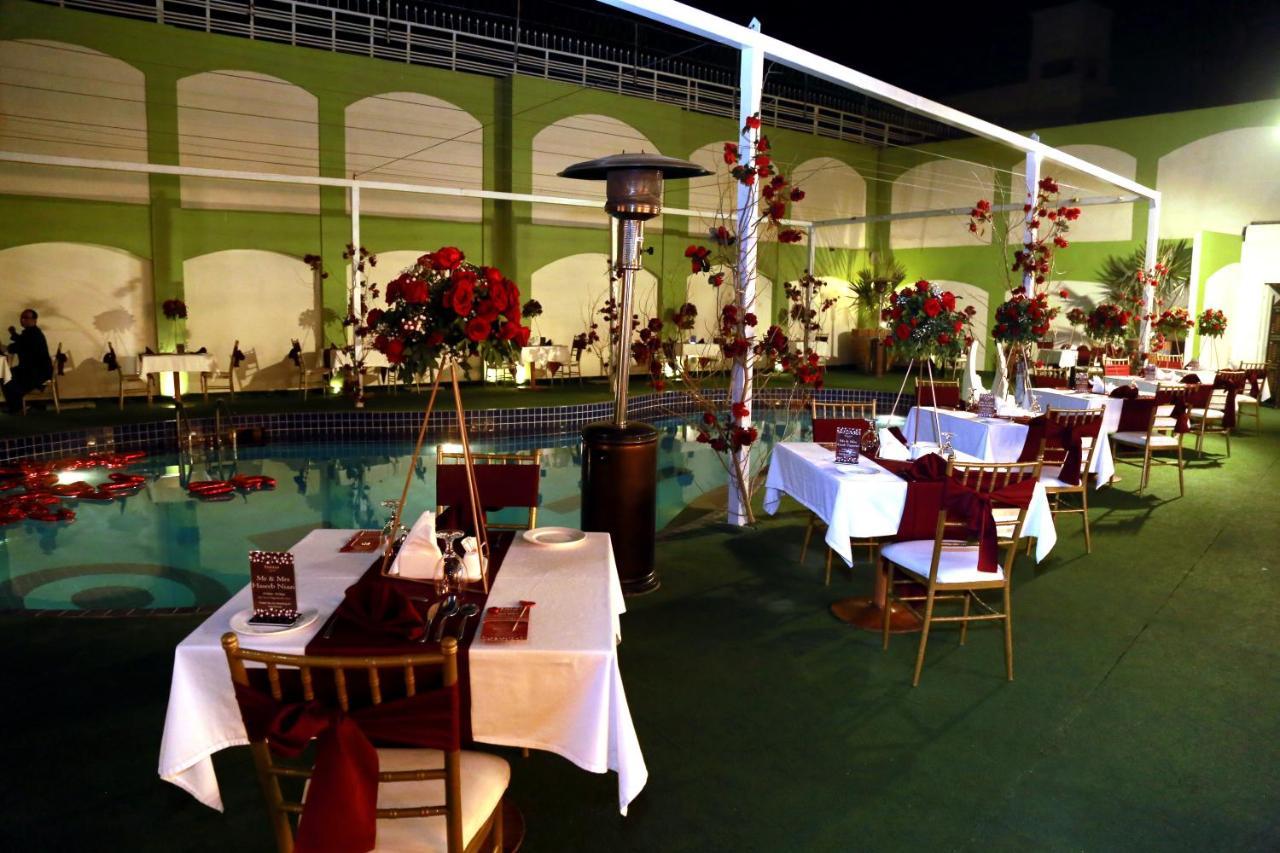 Ramada By Wyndham Multan Hotel Exterior photo