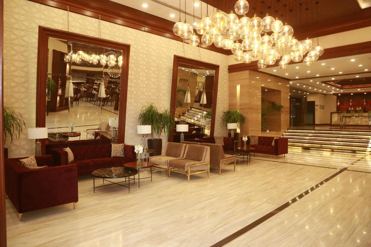 Ramada By Wyndham Multan Hotel Exterior photo