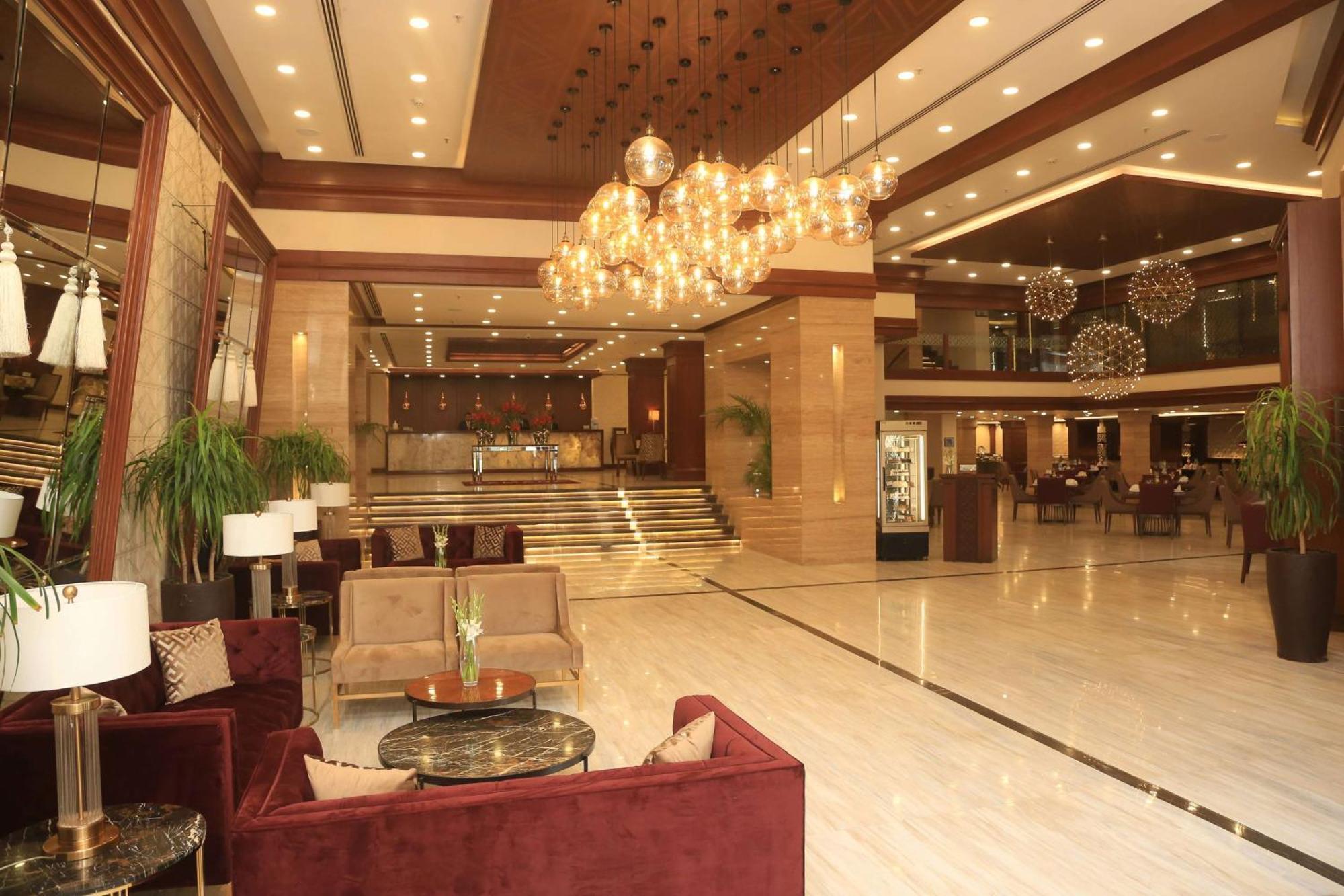 Ramada By Wyndham Multan Hotel Exterior photo